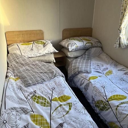 Вілла Lorraine'S Caravan Holiday Моркем Екстер'єр фото